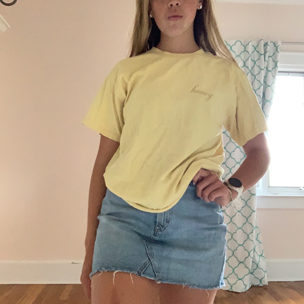 Brandy Melville “Honey” shirt